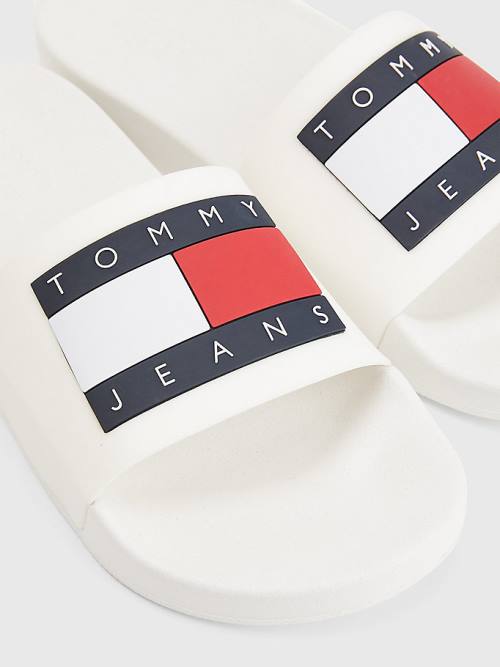 Tommy Hilfiger Badge Pool Slides Moški Sandali Bela | TH269ITJ