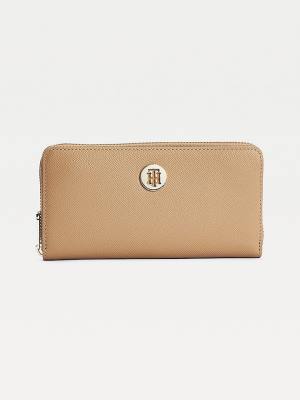 Tommy Hilfiger Large Monogram Zip-Around Ženske Denarnice Rjav | TH253XHE